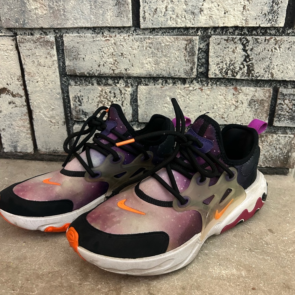 Nike React Presto Galaxy Women's 7 Youth 5 Shoes Running Purple Orange Black